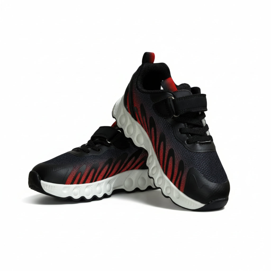 Детски маратонки за момче Clibee Модел 115 - светещи