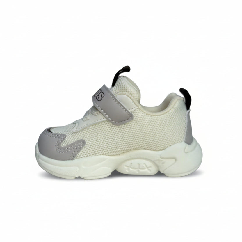 страничен изглед на бебешка маратонка апава в бяло със сиви и кафеви елементи