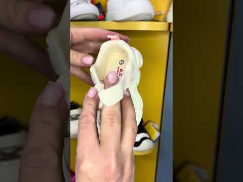 Бебешки маратонки за момиче Apawwa Jimpandn